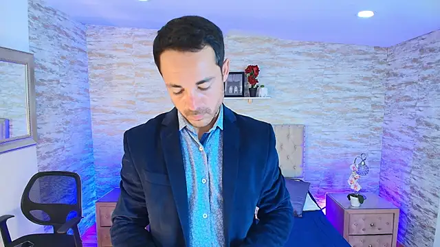 Snapshot of Adams_Sanz chatting on 05-21-26, 08:38 Adams Sanz online show from 05-21-26, 08:38