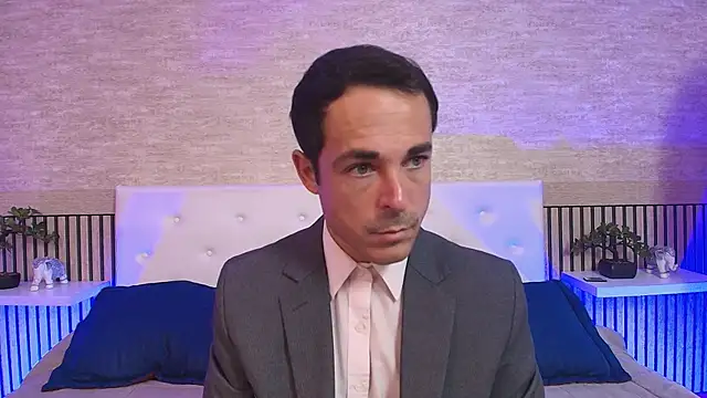 Snapshot of Adams_Sanz chatting on 06-05-26, 06:46 Adams Sanz online show from 06-05-26, 06:46