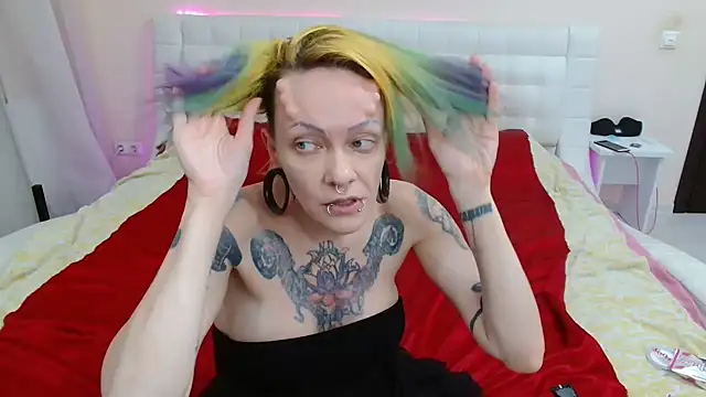Tasty Zombie online show from 05-13-26, 06:49