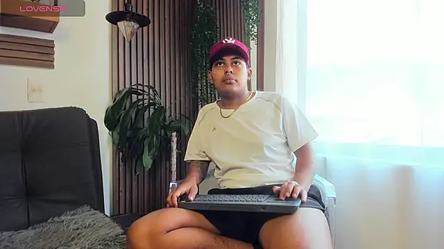 Noha  scott online show from 03-12-26, 02:23