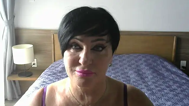 Snapshot of Kleotempt chatting on 07-09-26, 08:29 Kleotempt online show from 07-09-26, 08:29