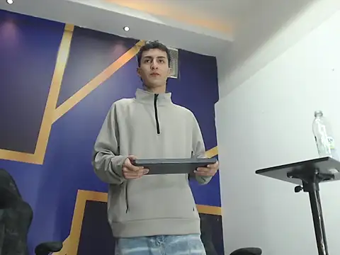 Snapshot of angel_boy_xxx chatting on 02-28-26, 04:13 angel boy xxx online show from 02-28-26, 04:13