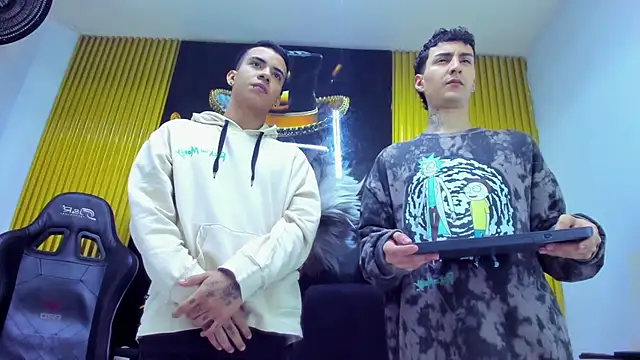 Snapshot of angel_boy_xxx chatting on 03-02-26, 01:40 angel boy xxx online show from 03-02-26, 01:40