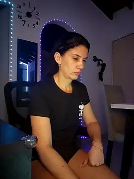 Snapshot of sashaaqueen chatting on 03-02-26, 12:57 sashaaqueen online show from 03-02-26, 12:57