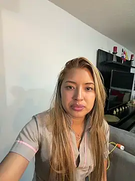 Snapshot of RubiaMorena chatting on 02-24-26, 01:47 RubiaMorena online show from 02-24-26, 01:47