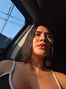 Snapshot of Sweetnahoxxx chatting on 02-28-26, 09:38 Sweetnahoxxx online show from 02-28-26, 09:38