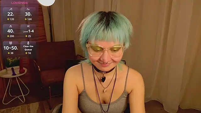 Snapshot of powderofgun chatting on 04-19-26, 08:22 powderofgun online show from 04-19-26, 08:22
