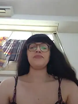Snapshot of Mommynatrix chatting on 05-27-26, 01:52 Mommynatrix online show from 05-27-26, 01:52