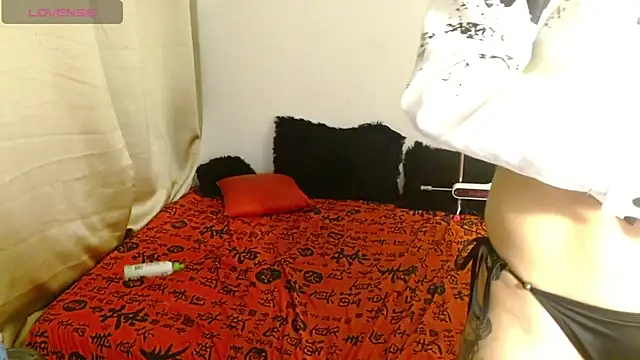 Divinejewel69 online show from 03-27-26, 07:58