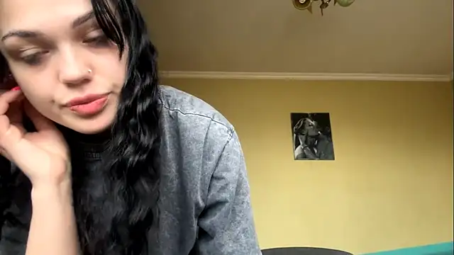 Jennifer anniston online show from 03-03-26, 07:03