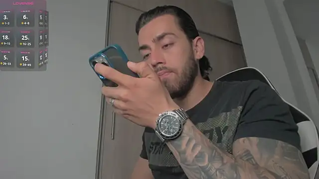 Axel  Blaze online show from 07-11-26, 01:47