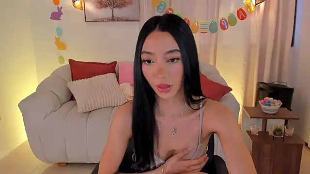 IsabellaLux  online show from 04-05-26, 03:53