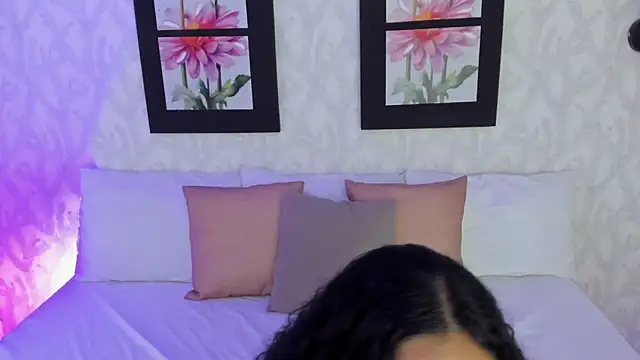 ElizabethBelle online show from 03-19-26, 08:46