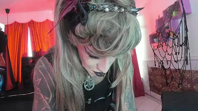 Lilith madame satan online show from 07-04-26, 12:33