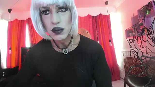 Lilith madame satan online show from 07-07-26, 01:37