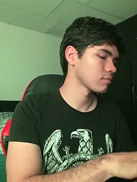 Snapshot of Camii_pink chatting on 03-01-26, 06:54 Camii pink online show from 03-01-26, 06:54