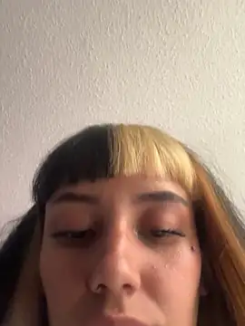 Sara 92 online show from 03-24-26, 09:42