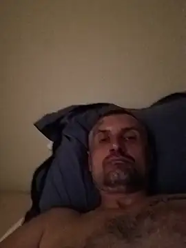 Snapshot of Viciouzz1 chatting on 07-14-26, 05:23 Viciouzz1 online show from 07-14-26, 05:23