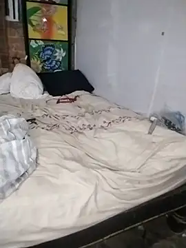 Cristal queen  online show from 04-06-26, 03:37