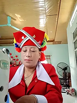 Snapshot of JenyLy68 chatting on 02-28-26, 03:51 JenyLy68 online show from 02-28-26, 03:51