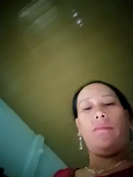 Snapshot of JenyLy68 chatting on 03-02-26, 05:08 JenyLy68 online show from 03-02-26, 05:08