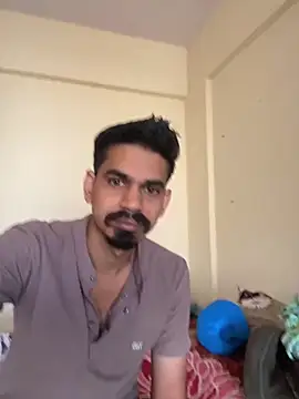 LOVELUST02 online show from 04-12-26, 05:01