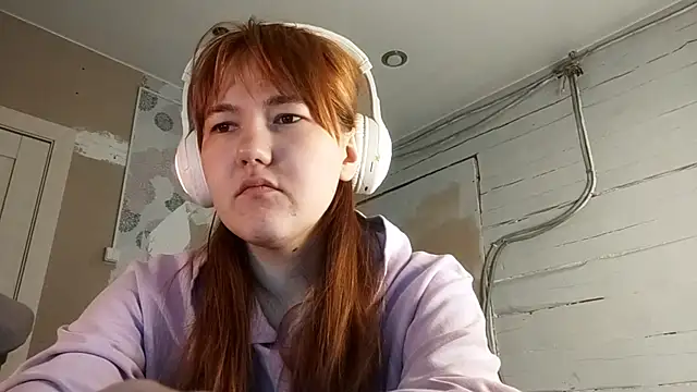 Snapshot of DinaFirebird chatting on 02-28-26, 04:57 DinaFirebird online show from 02-28-26, 04:57