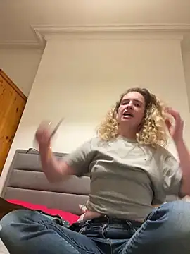 Snapshot of curlyirishgirl chatting on 03-03-26, 09:31 curlyirishgirl online show from 03-03-26, 09:31