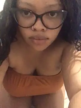 candy-95 online show from 04-15-26, 08:32