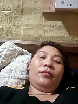 Linhna20 online show from 03-20-26, 08:14