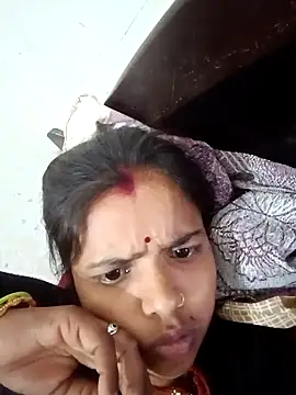 Snapshot of Hot_chani chatting on 04-04-26, 03:49 Hot chani online show from 04-04-26, 03:49