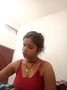 Snapshot of Hot_chani chatting on 04-04-26, 08:50 Hot chani online show from 04-04-26, 08:50