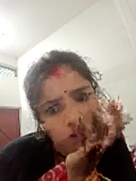 Snapshot of Hot_chani chatting on 04-05-26, 10:34 Hot chani online show from 04-05-26, 10:34