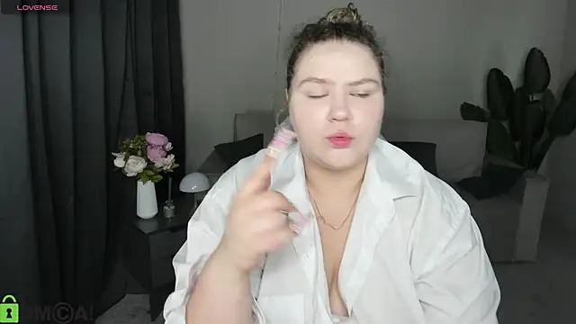 SofiRoce online show from 07-29-26, 05:05