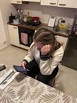 ReyRinaldo online show from 03-04-26, 06:25