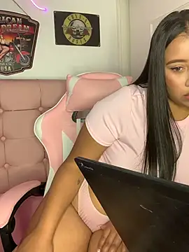 MorenaQueen- online show from 02-26-26, 06:18