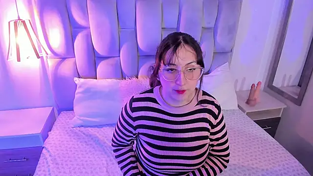 Maddie-LesYoux online show from 03-31-26, 12:05