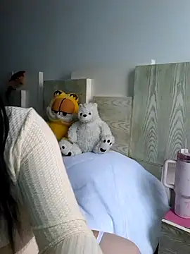 Snapshot of amy_ferreiraa chatting on 03-02-26, 06:37 amy ferreiraa online show from 03-02-26, 06:37