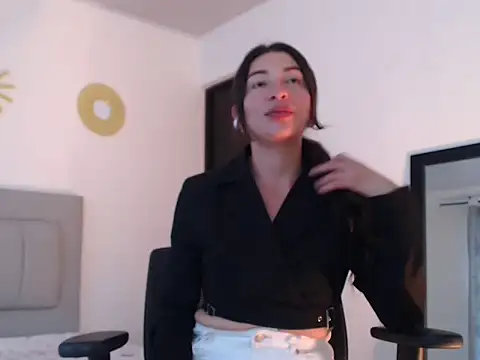 Snapshot of Julietaamado chatting on 05-08-26, 04:23 Julietaamado online show from 05-08-26, 04:23