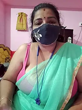 Snapshot of tamil_lathikaaa chatting on 04-21-26, 05:50 tamil lathikaaa online show from 04-21-26, 05:50