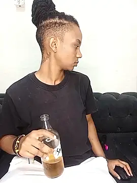 Snapshot of JANIELEE8XXXXX chatting on 06-26-26, 11:20 JANIELEE8XXXXX online show from 06-26-26, 11:20