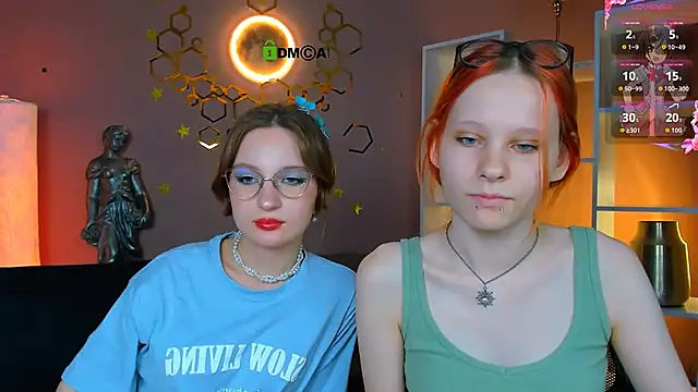 cassandra nik online show from 06-19-26, 12:20