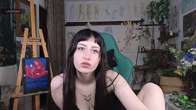 Snapshot of EffieMeowley chatting on 05-26-26, 12:34 EffieMeowley online show from 05-26-26, 12:34