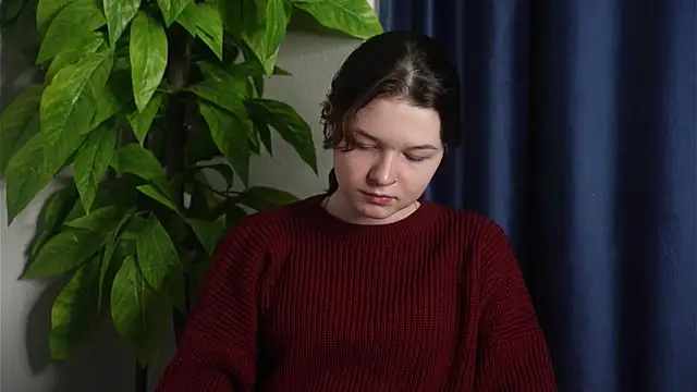 Snapshot of TondaTomaino chatting on 02-26-26, 11:42 TondaTomaino online show from 02-26-26, 11:42