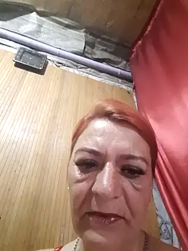 Snapshot of Belowa7364 chatting on 06-18-26, 04:57 Belowa7364 online show from 06-18-26, 04:57