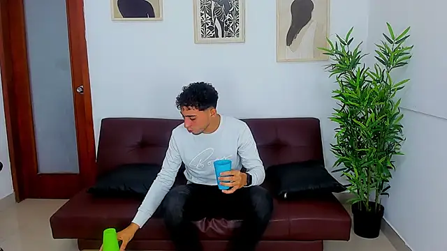 oria Light online show from 03-03-26, 12:22