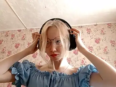 SoniqBliss online show from 02-27-26, 07:19