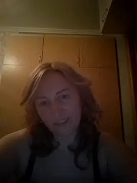 ChristinaYork online show from 04-17-26, 06:33