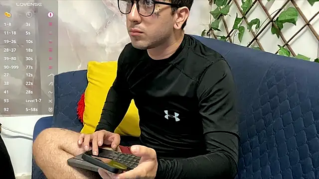 Snapshot of Doug_Master chatting on 03-04-26, 10:54 Doug Master online show from 03-04-26, 10:54