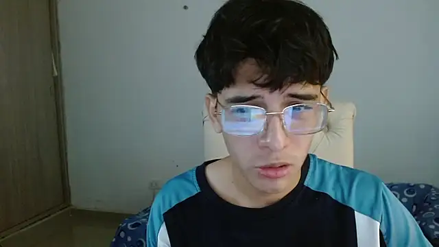 noah millerx online show from 06-30-26, 08:21